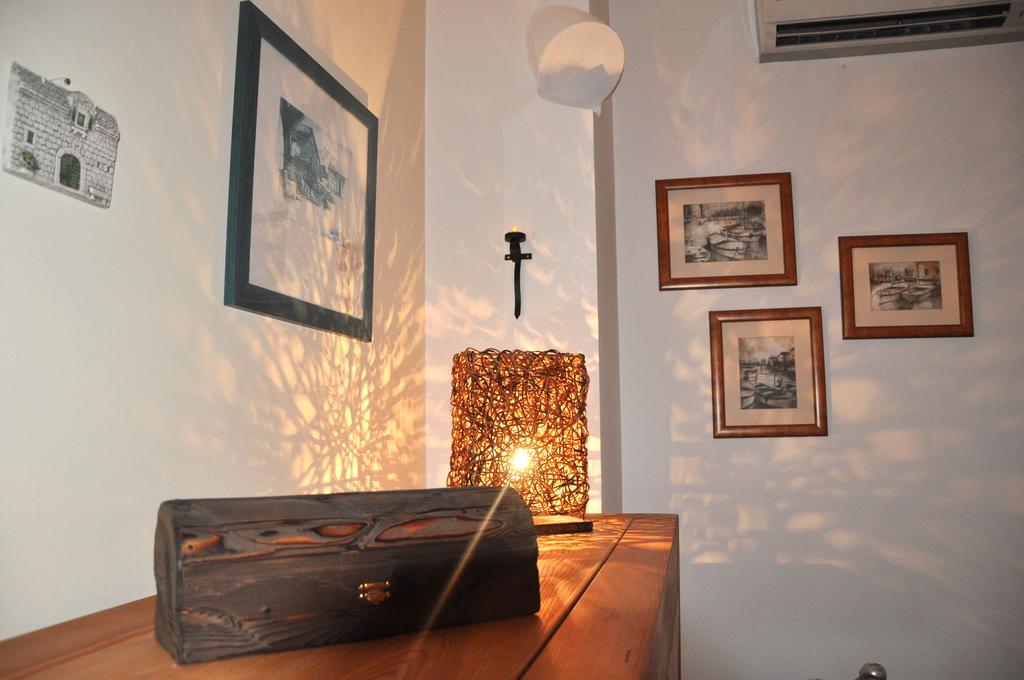 Holiday Home Harmony Zrnovnica ภายนอก รูปภาพ
